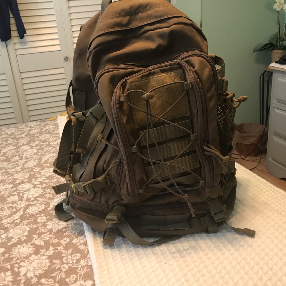 Rugged Men's Tan Backpack